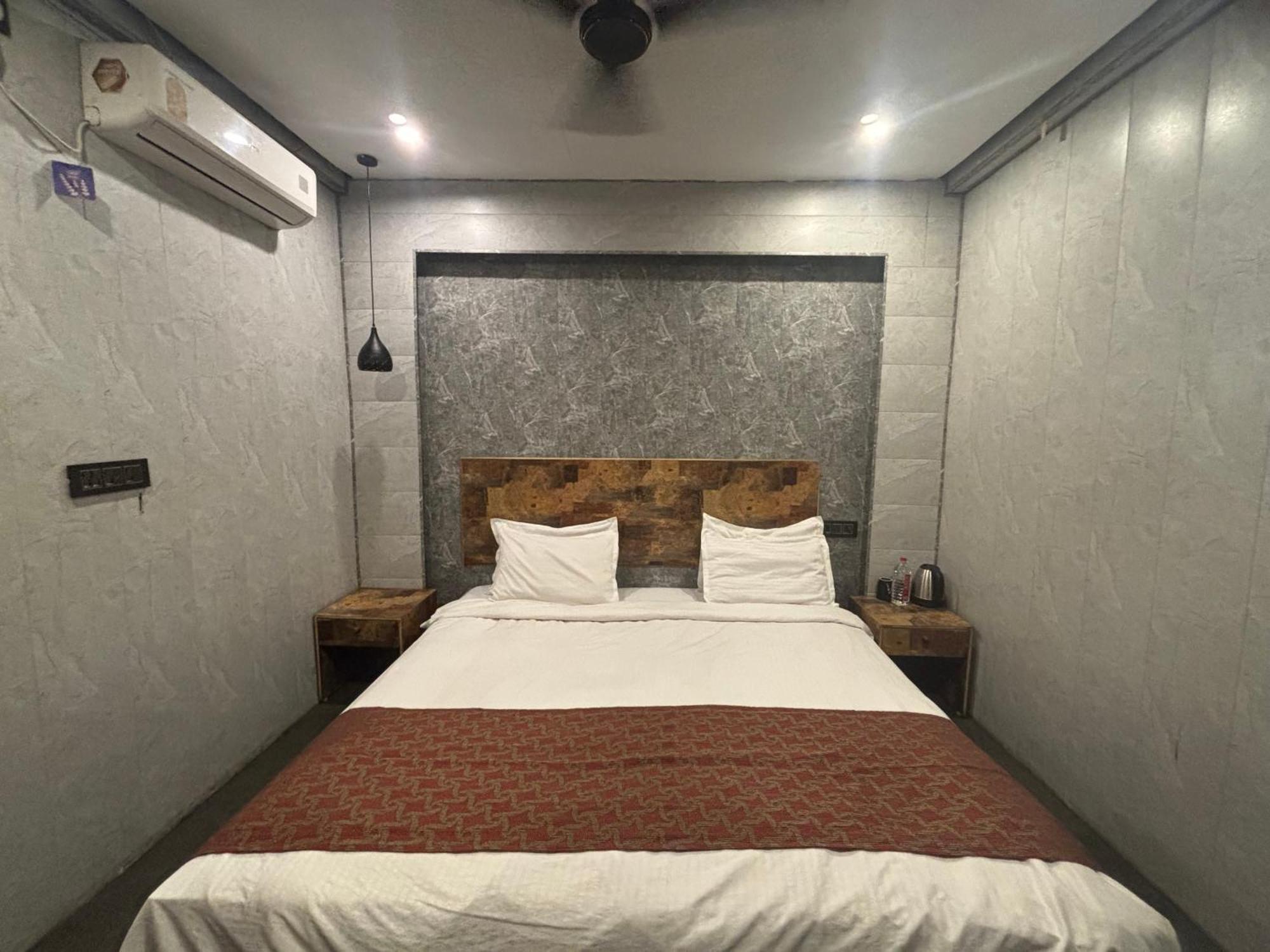 Ariv Comforts Baga Ngoại thất bức ảnh