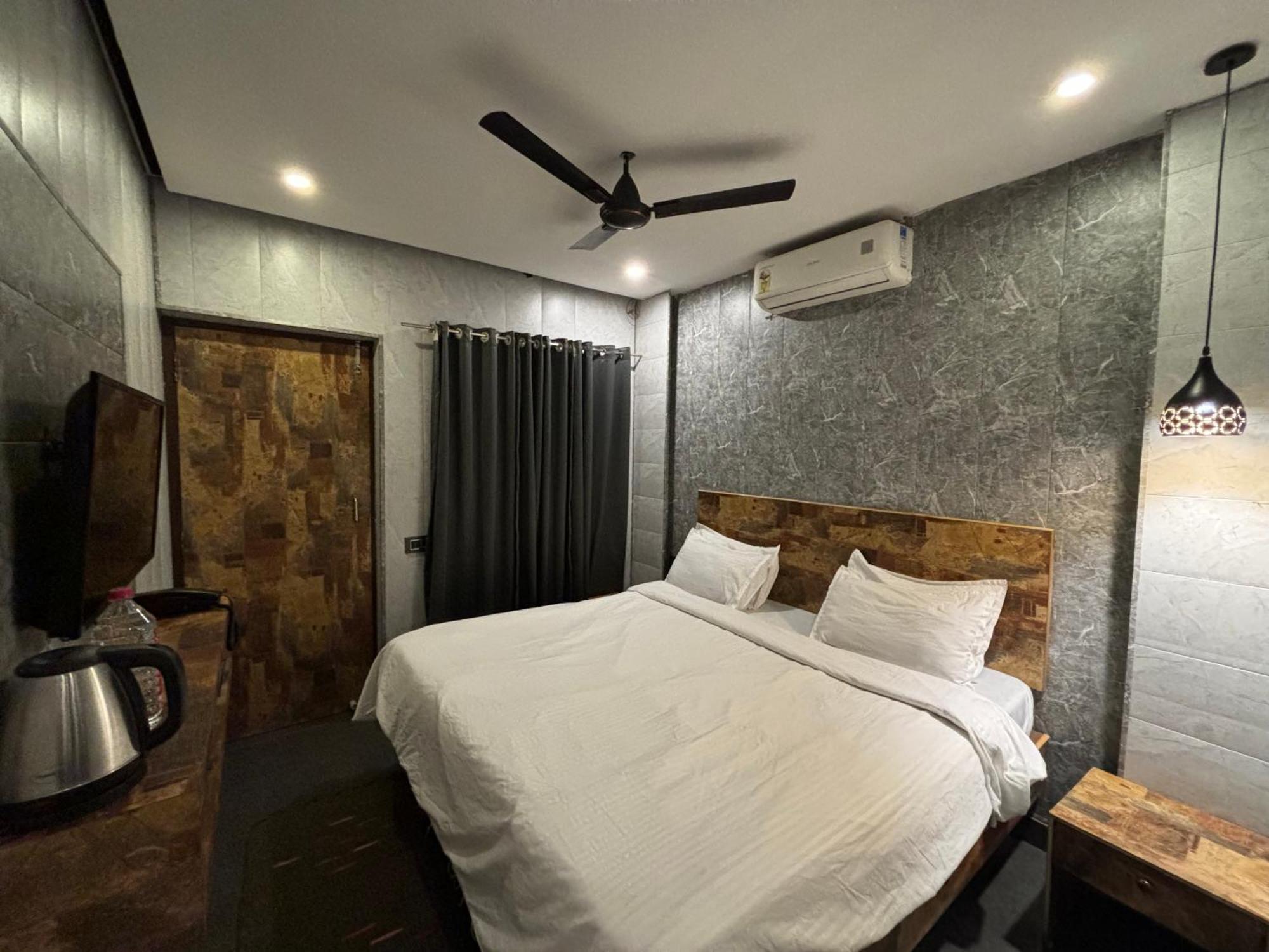 Ariv Comforts Baga Ngoại thất bức ảnh