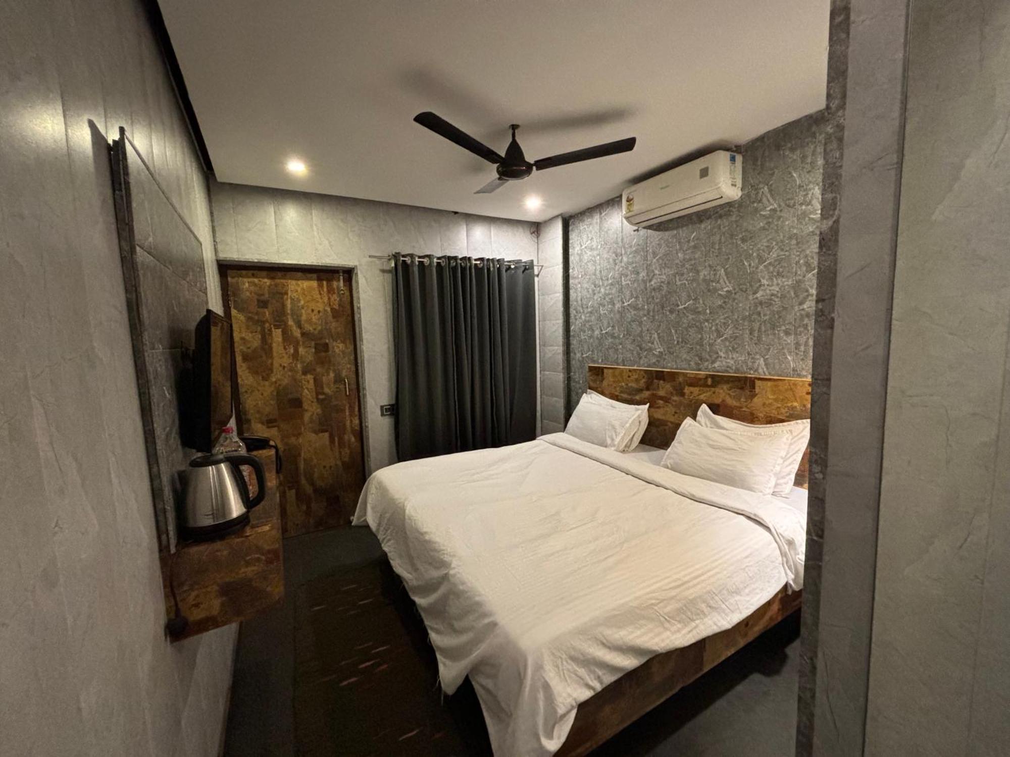 Ariv Comforts Baga Ngoại thất bức ảnh