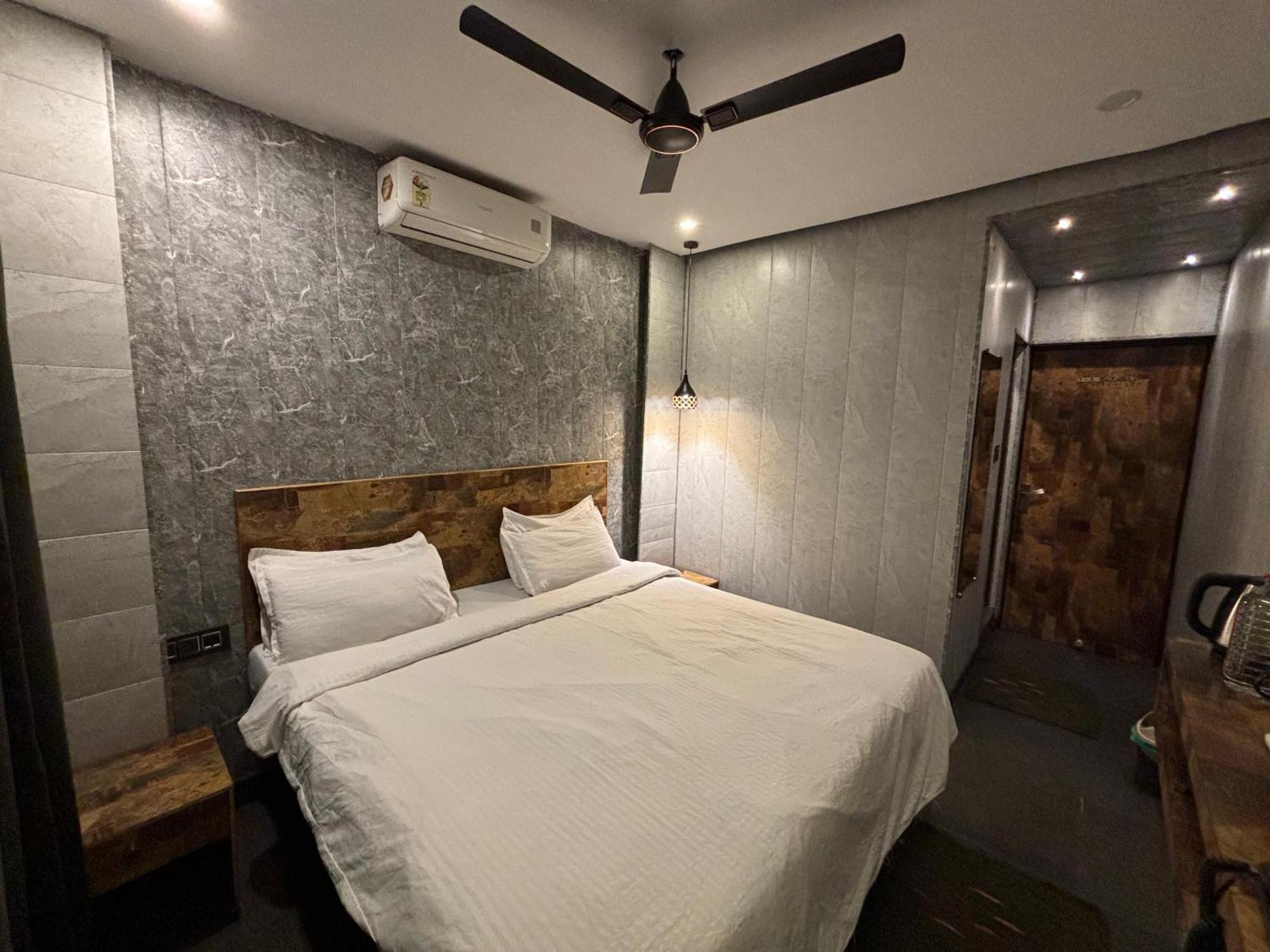 Ariv Comforts Baga Ngoại thất bức ảnh
